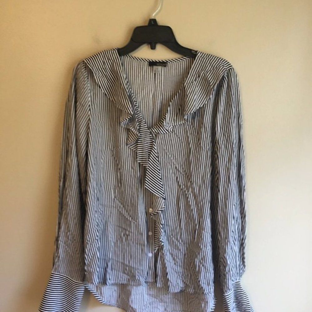 Renuar medium long sleeved top